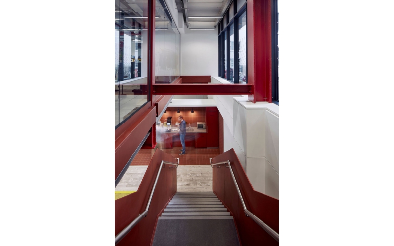 创新领航 微软伦敦加速器中心办公设计欣赏