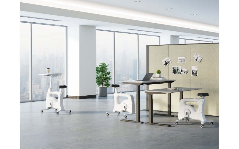 灵动型办公桌